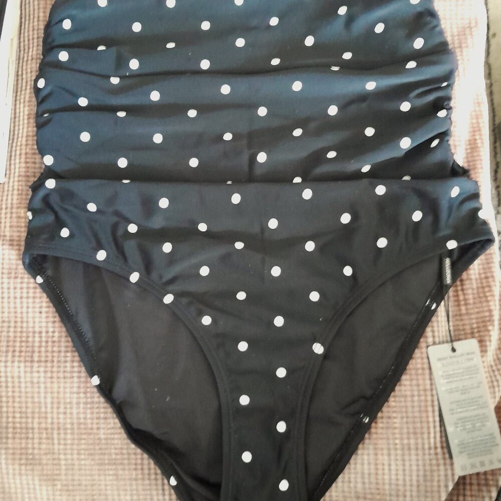 RELLECIGA Women's High Waisted Bikini Bottom size small, Waist 61 cm.
